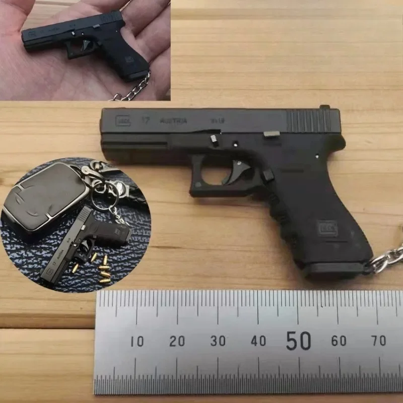 1PC Alloy Empire 1:3 with Keychain Pistol Model Ornaments Simulation Detachable Soldier Equipment with Bullets Decorative Toys