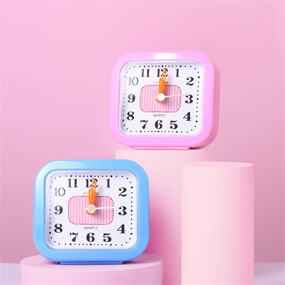 Table Clock Alarm Clock Random Color 8.2x7.5cm Bedside Desk Clock Radios For Student Bedroom Home Decoration Loud Alarm Clock