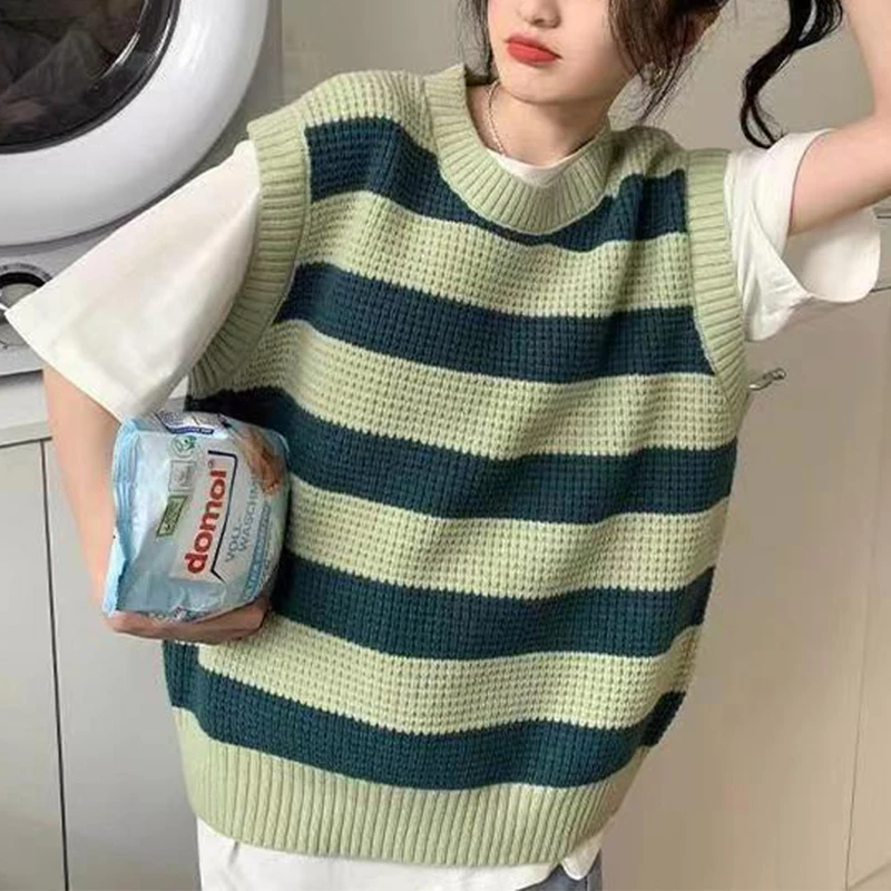 Autumn Winter Loose Casual V-neck Striped Sweater Vest Ladies Sleeveless All-match Knitting Top Women Simple Fashion Pullover