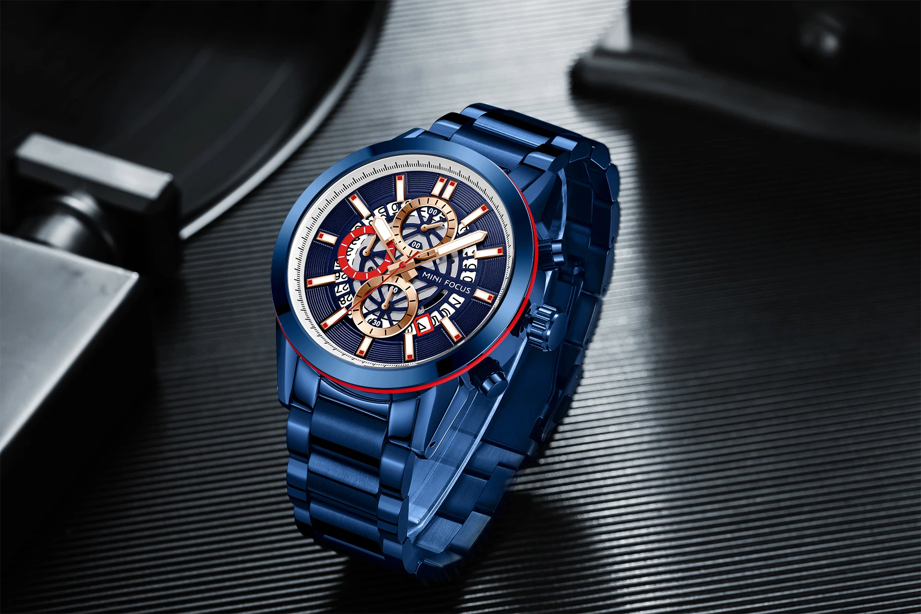 MINI FOCUS MF0285G Luxury Quartz Watch Sports Waterproof Calendar Blue Stainless Steel Band Men Wrist Watches