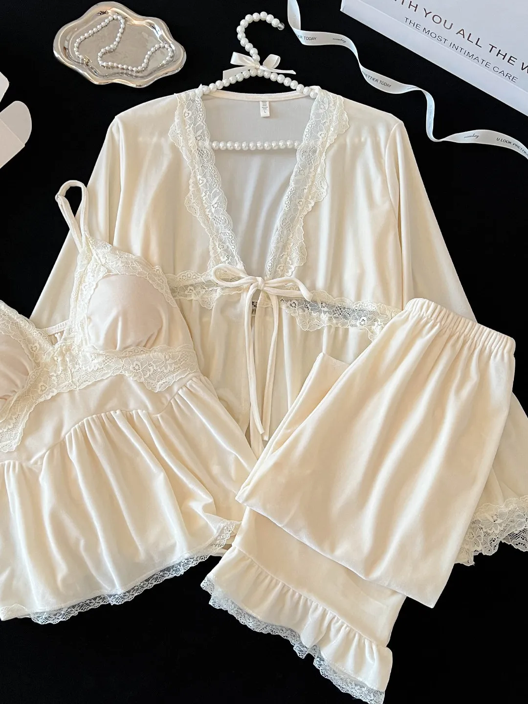 Gold Velvet Sleepwear Women's Autumn Winter Luxury Strap Sexy Pure Desire Style with Chest Pad Fleece Warm Home Clothes Set