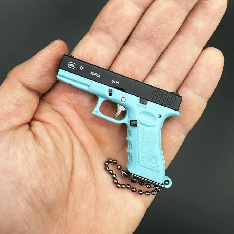 Semi-alloy 1:3 Glock Pistol Model Metal Mini G17 Toy Gun Detachable DIY Keychain Pendant Ornaments Children's Toy