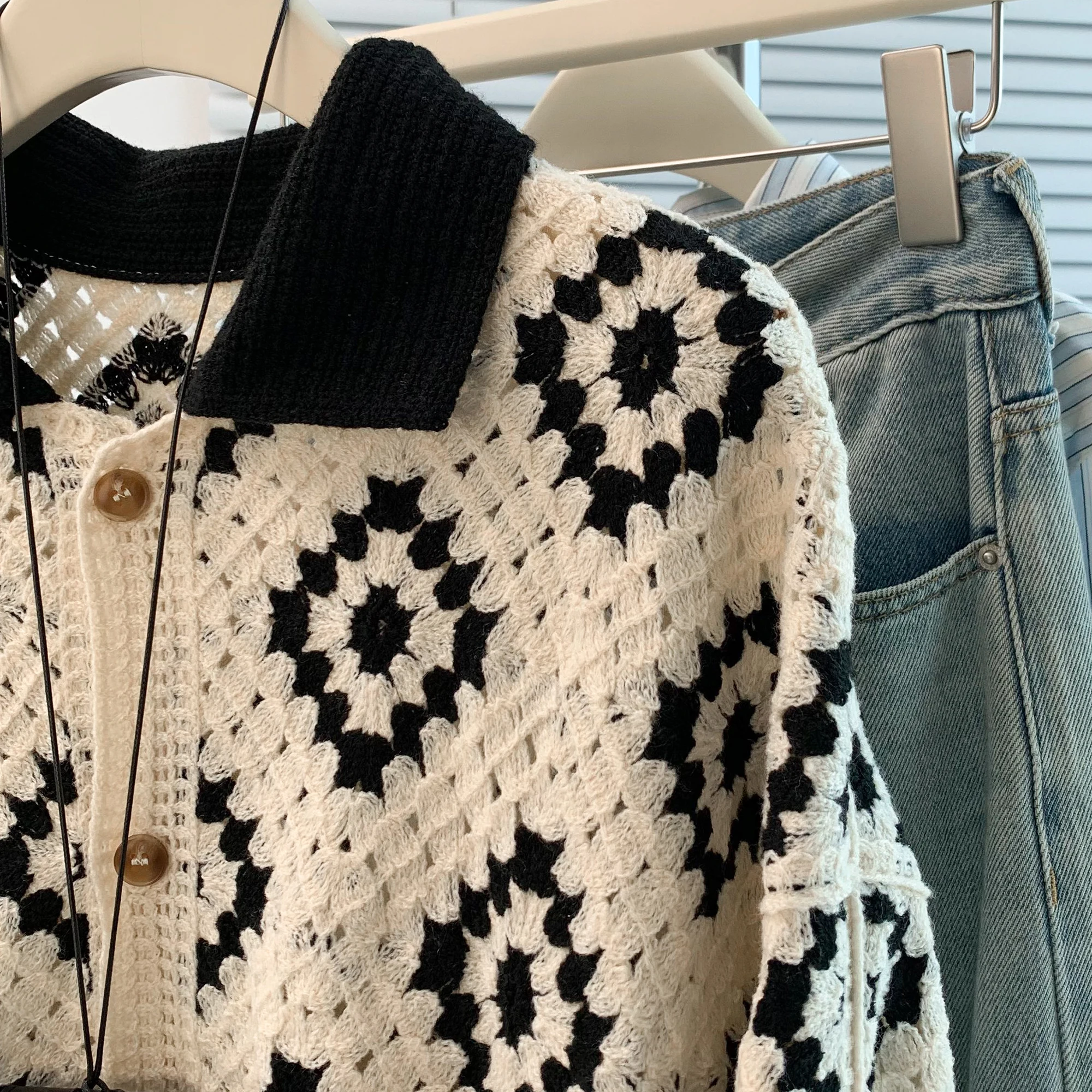 カジュアルなゆったりとしたニットコットンのティード、透かし彫りのダイヤモンド柄のオープンカーディガン、秋冬の新作、小さめのフレンチスタイル、スリーブアウト...