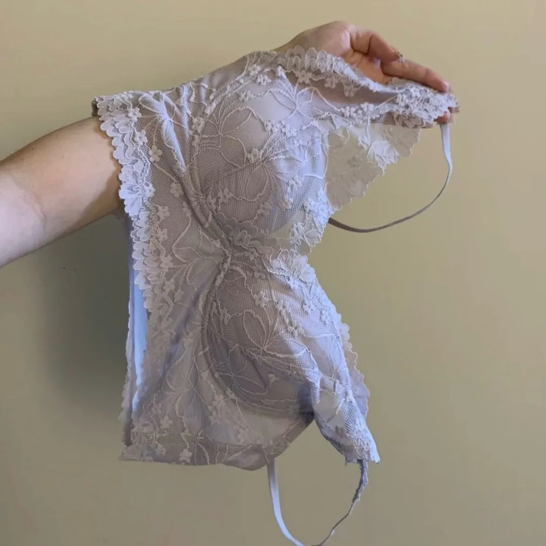

2026 New French Lace Back Beauty Bra Wireless Support Brassiere Gather Small Chest Women Elegant Lace Comfort Underwear