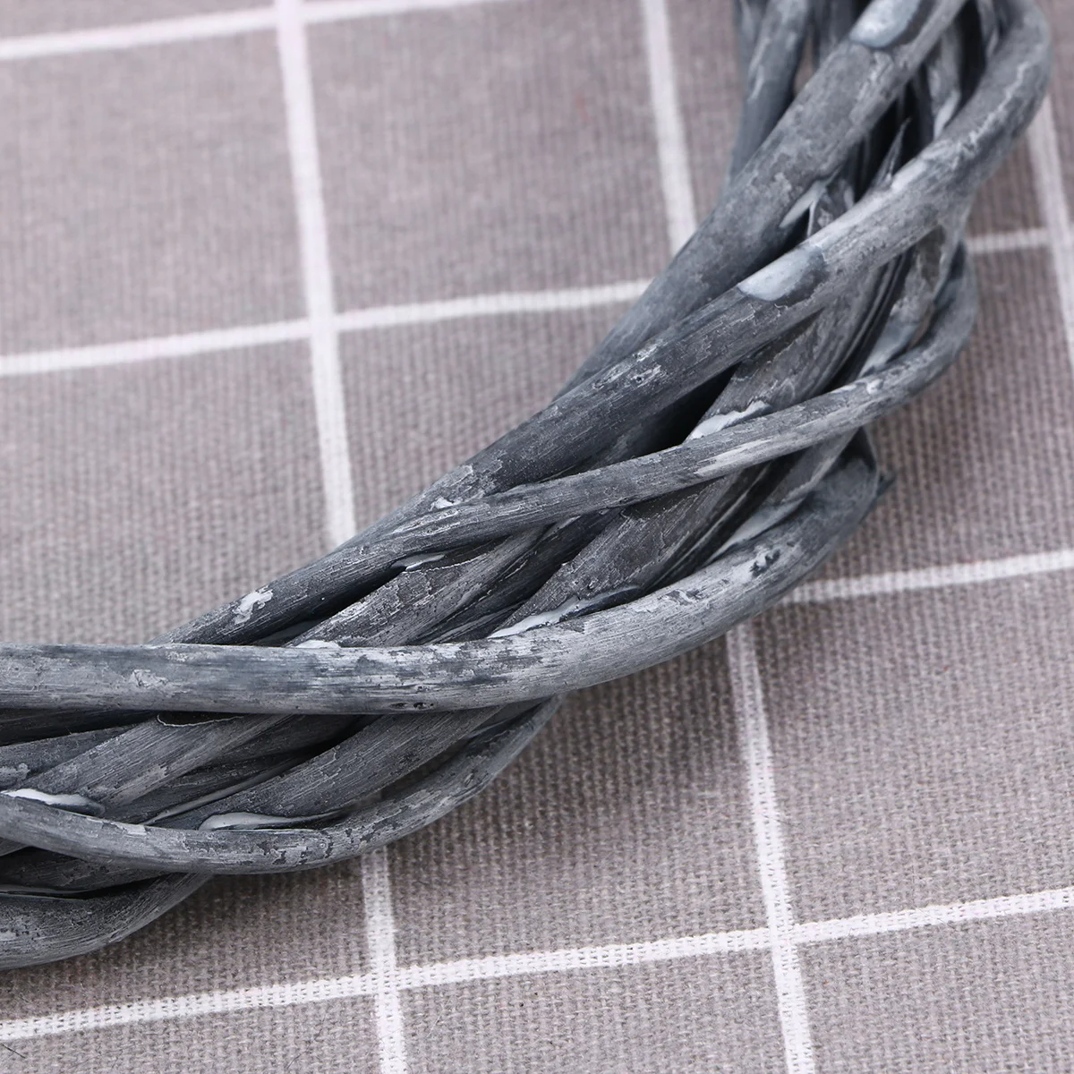 

Grapevine Wreath 20cm Black Handwoven Rattan Wood Beautiful Decoration All Seasons Holidays Wedding Party Events