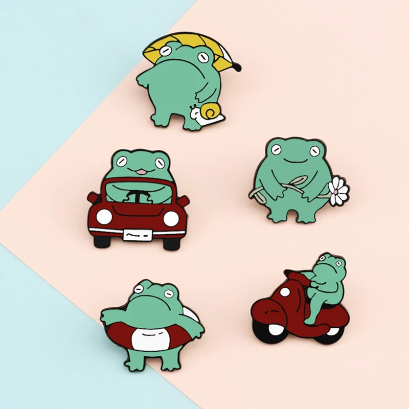 Divertidos broches de esmalte de rana, broche personalizado de rana para coche, piscina, planta, pin para bolsos, ropa, solapa, insignia, joyería de animales de dibujos animados, regalo para niños