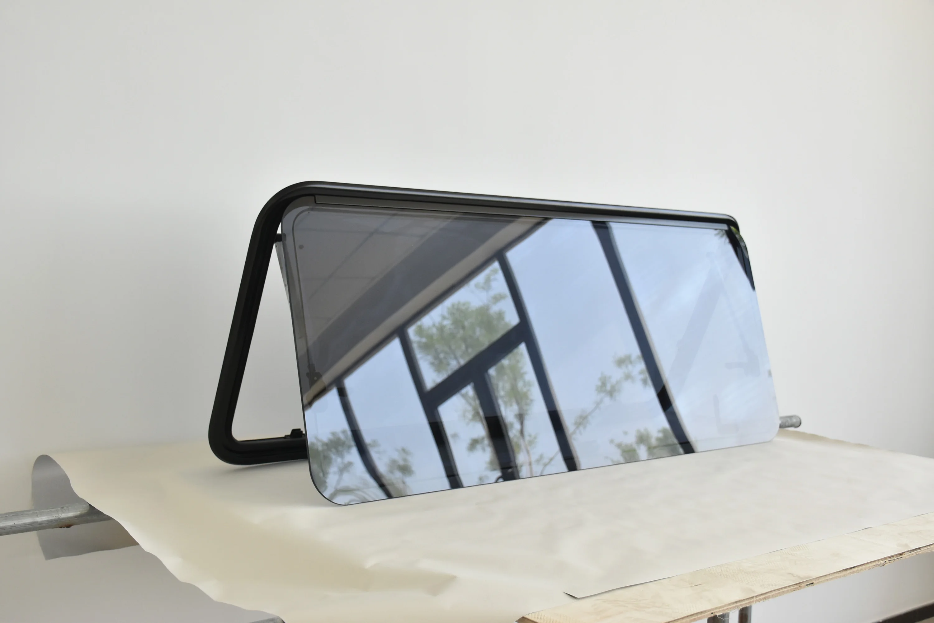 

High Quality B/C Type Caravan Accessories Push Windows Motorhome Side Window RV Windows