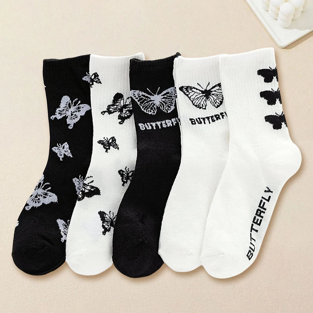 5 Pairs Butterfly Women's Socks Mid Tube Sockken Spring Autumn Street Trend Sports Black White Stacked Socks for Girls