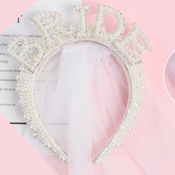 1szt Bride to be Opaska na głowę Pearl Bridal Shower Wedding Bride Veil Hen Party White Bride Headband Crown Bachelorette Party Supplies