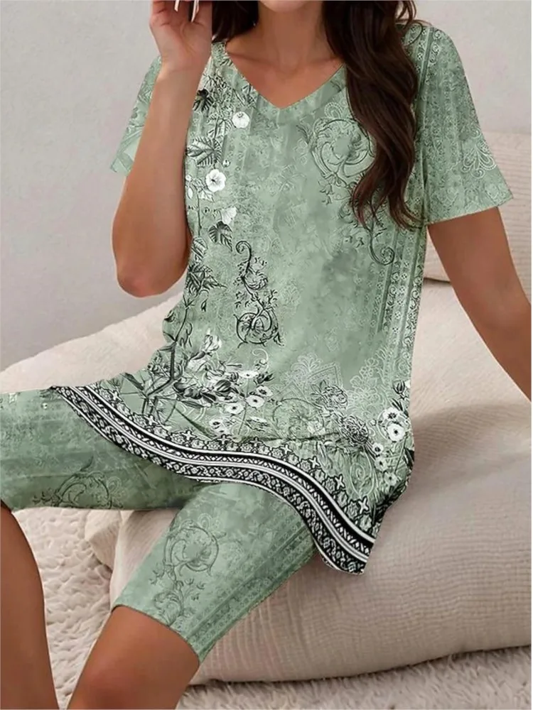 2024 Elegant Two-piece Women\'s Clothing, Tribal Floral Print Casual Short Sleeved Suit, Lace Top And Shorts, Women\'s Clothing