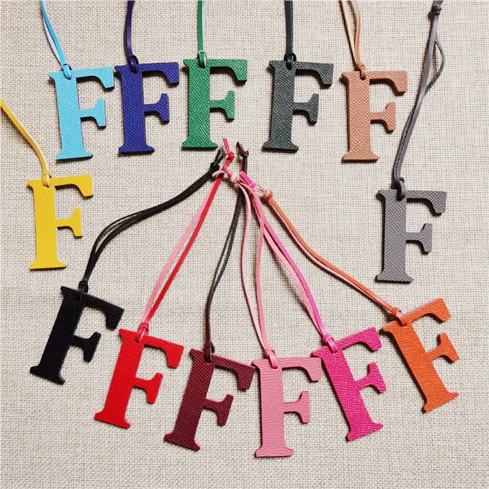 Cowhide Leather 26 Letters Keychain Simple Solid Color Key Ring Purse Schoolbag Ornaments Car Key Holder Alphabet Keychains