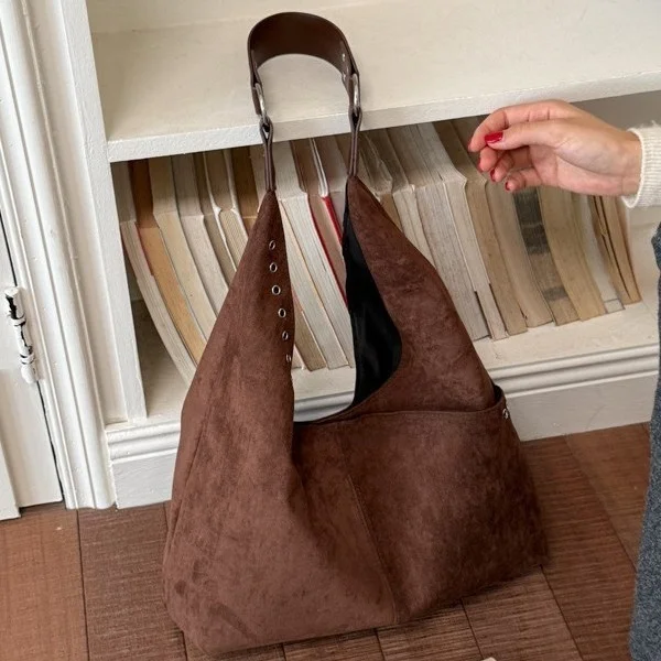 retro-fashion-suede-rivet-tote-bag-women's-large-capacity-underarm-bag-autumn-winter-new-style-high-end-feelings-handbag
