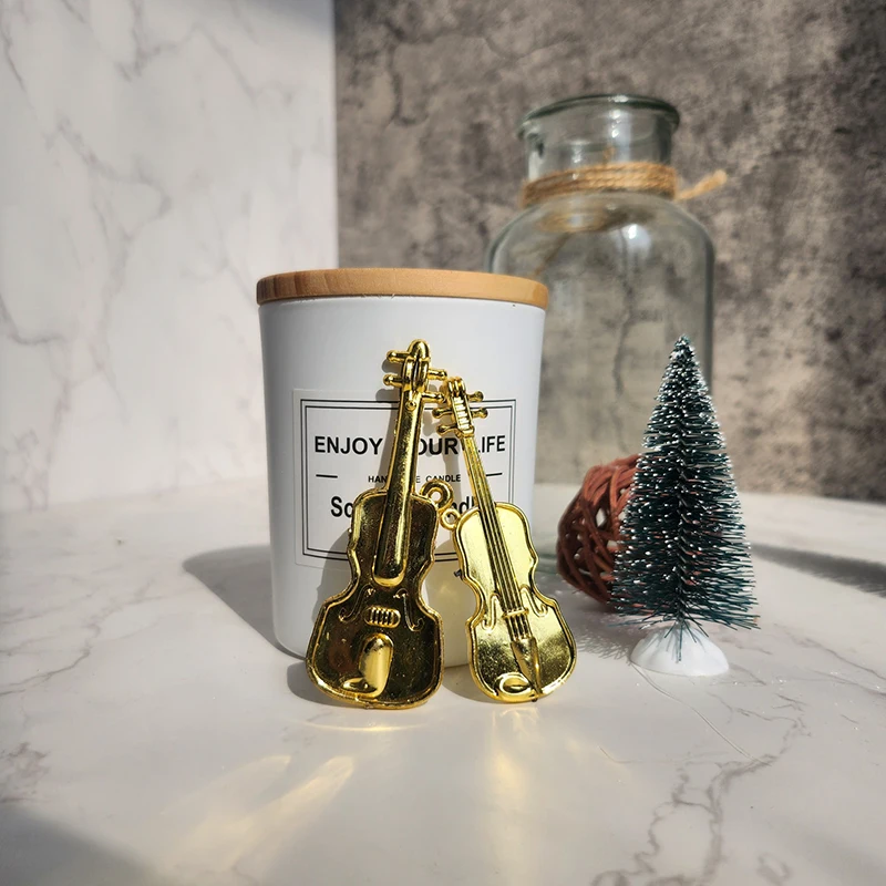 5/10/20PCS Assorted Styles Gold Color Mini Musical Instruments Cello Trumpet Miniatures Party DIY Decorations School Rewards ZYF view 5