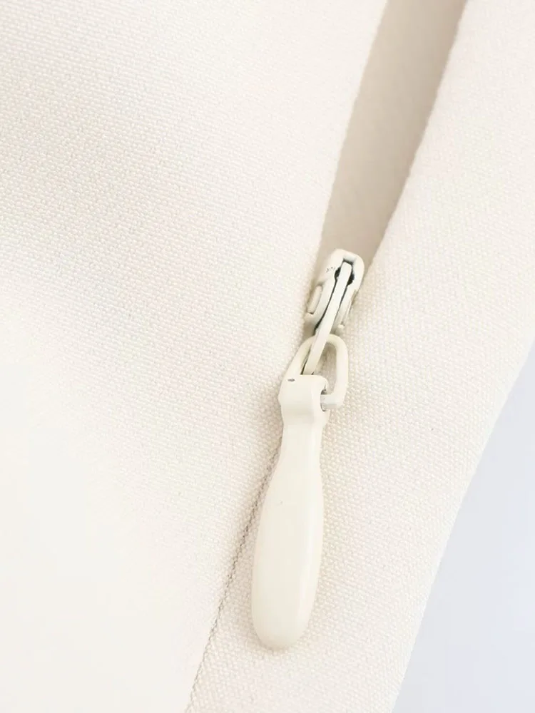 Vrouwen zomer tankjurk 2025, casual effen mouwloze enkele rij knopen, vrouwelijke elegante straat mini-jurken, kleding