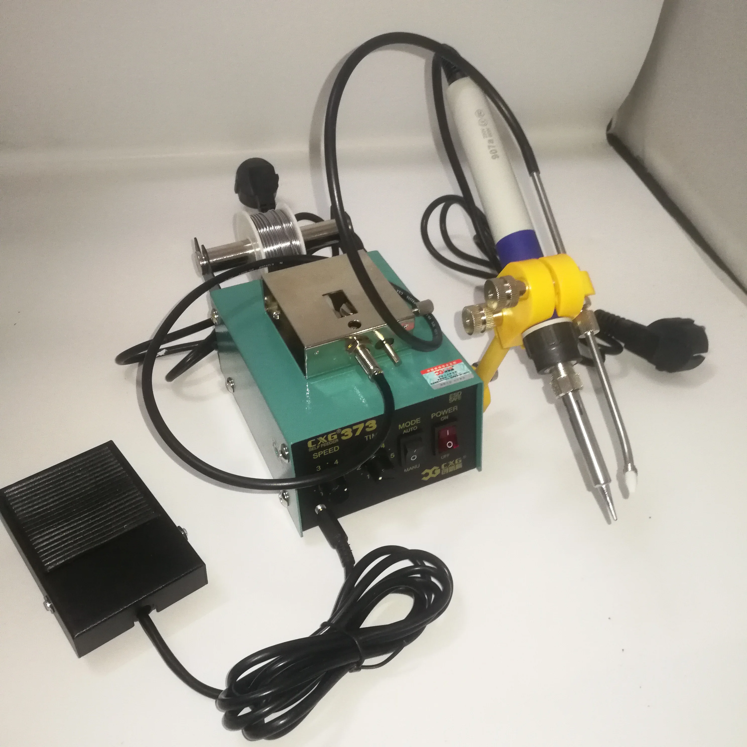 

CXG-373 Lead-Free Automatic Soldering Machine with Tin Wire Feed System Electric Welding Tool Station