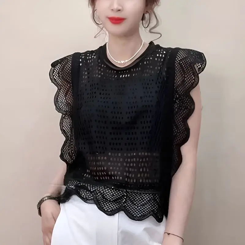 

Черная кружевная рубашка с круглым вырезом и летящими рукавами для женщин, лето 2025, новая корейская версия, универсальный топ
