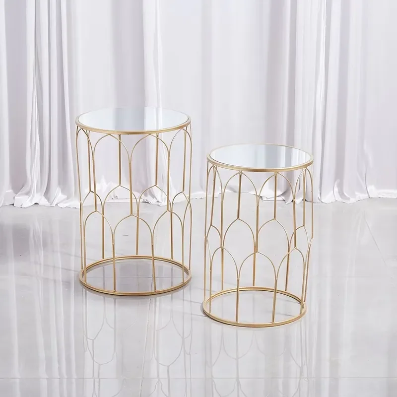 Cheap Price Iron Metal Gold Frame Glass Mirror Top Turn Cake Table for Cake