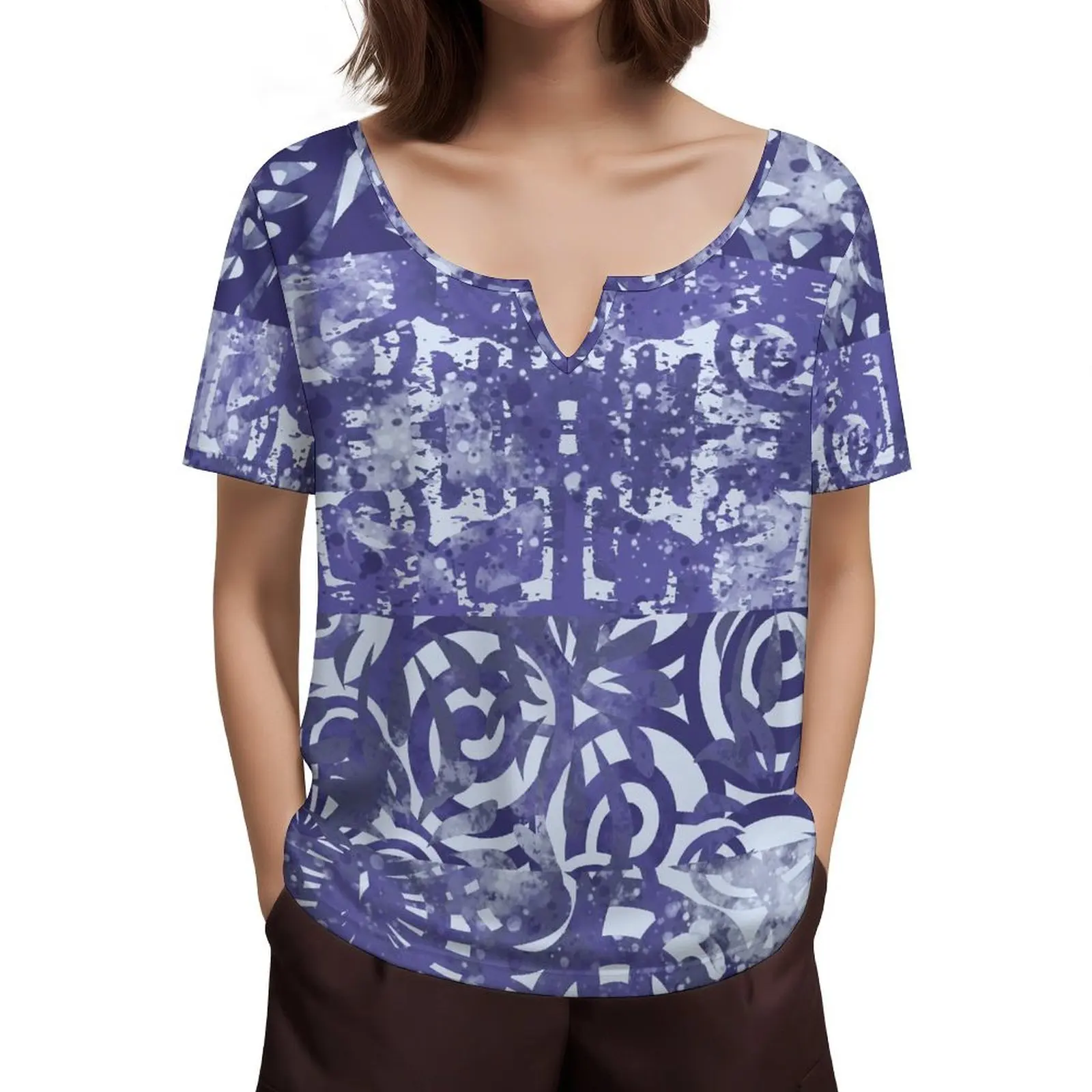 

Polynesian Ladies Summer Casual Casual Top Classic Fashion Small V-Neck Design High Quality Custom Wholesale Women'S Wear