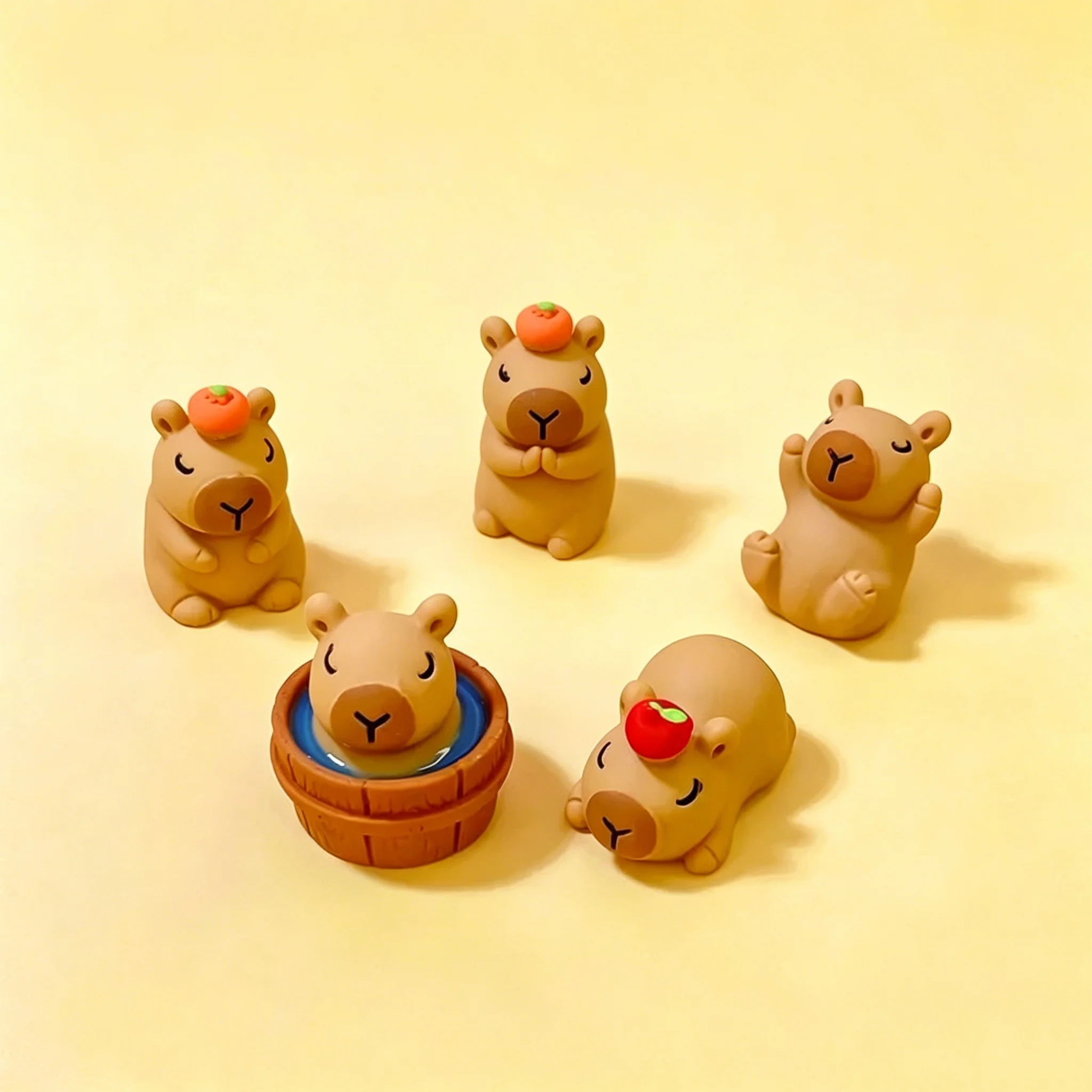 10Pcs Kawaii Frosted Capybara Resin Miniatures Tiny Animal Figurines for DIY Accessories Home & Auto Ornament