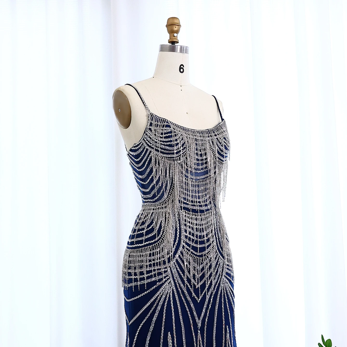 Sharon Said Luxuriöses Champagner-Abendkleid mit Spaghettiträgern, Perlenbesetztes Meerjungfrauenkleid, bodenlang, für formelle Anlässe und Partys, SS029, maßgeschneidert – Detail 19