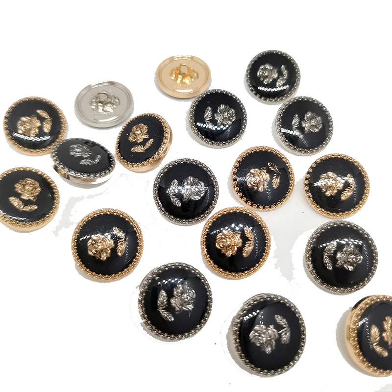 17.5/ 20/23MM Vintage Metal Round Flower Buttons Of Clothing Wholesale Fashion Decor High Quality Sewing Accessories Needlework