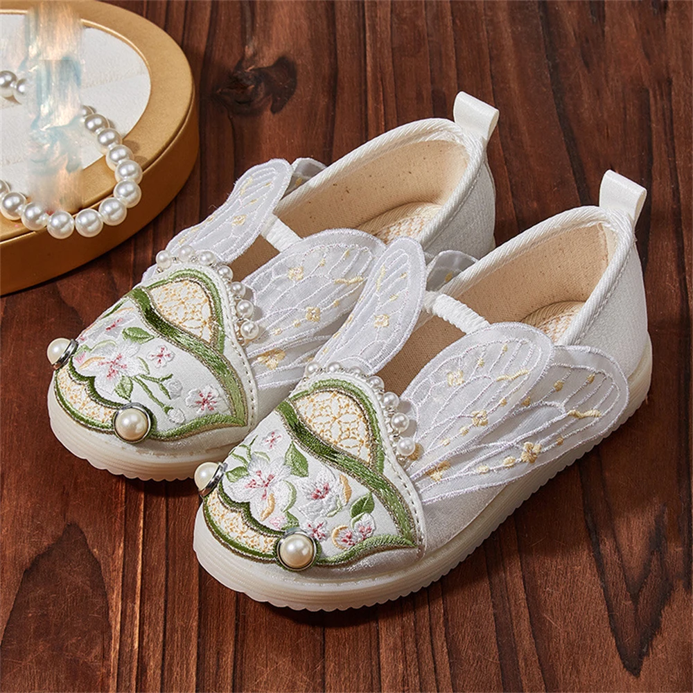 Cute Kids Girls Embroidered Pearl Shoes Ancient Style Soft-soled Old Beijing Cloth Flats Children's Spring Autumn Dance Shoes