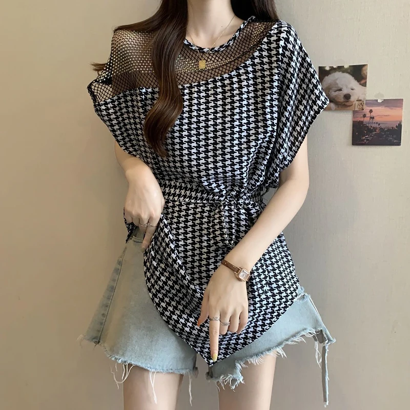 Fashion Hollow Out Diamonds Bandage Houndstooth T-Shirts Female Clothing 2024 Summer Loose Casual Tops Batwing Sleeve Tee Shirt