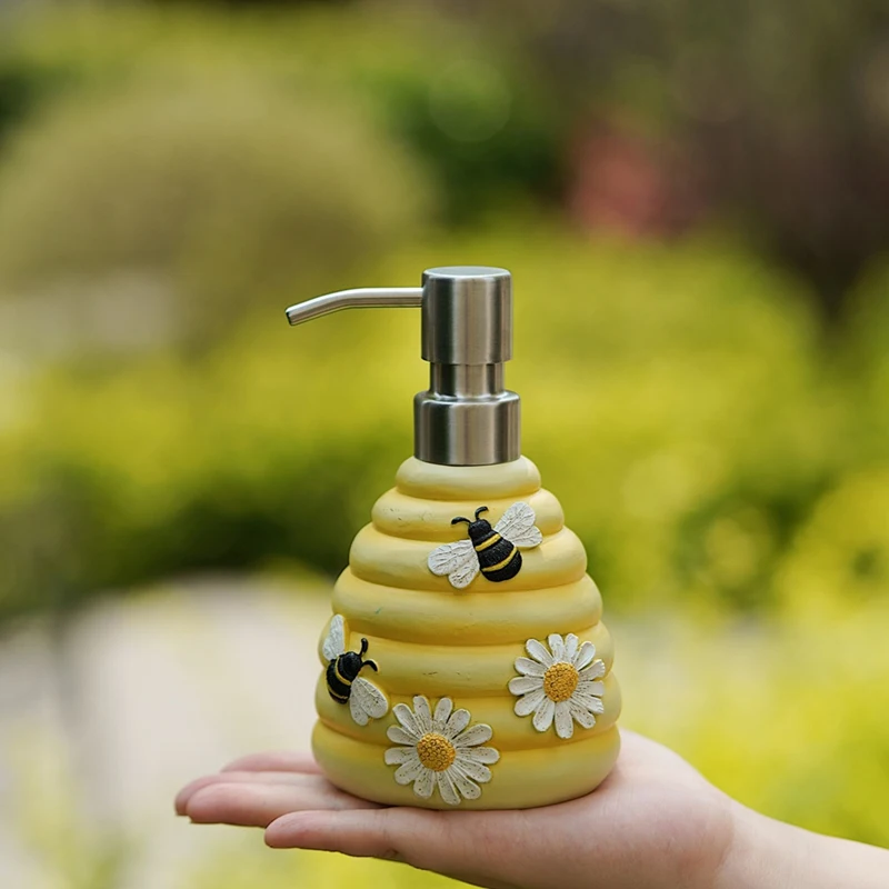 Bee Soap Dispenser Decorative Hand Pump Refillable Soap Dispenser Liquid Container For Shampoo Lotion Dispenser Novelty