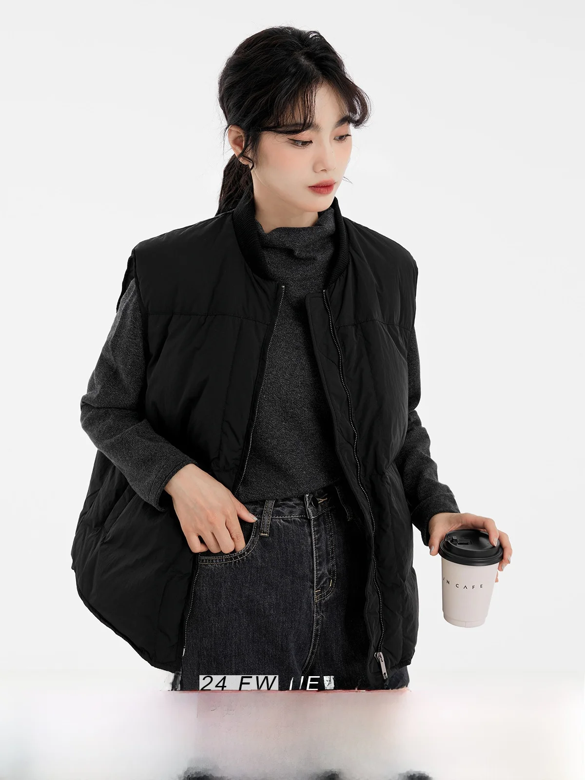 

Bla Casual Loose Women's down Vest Autumn Winter New Sle Retro Top round Ne Zipper Closure ort Length Thiened Filling