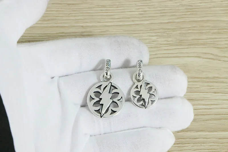 Punk 925 Sterling Silver Necklace Pendant Lightning Sakura European and American Retro Men's and Women's Fashion Network Red Per