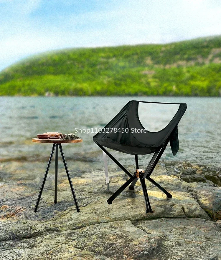 

Assembly-Free Moon Outdoor Foldable and Portable Fishing Chair