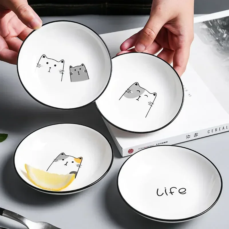 1pcs Cute Cat Ceramic Seasoning Dish Creative Kitchen Small Sauce Bowl Household Dipping Plate Creative Vinegar Soy Snack Dishes