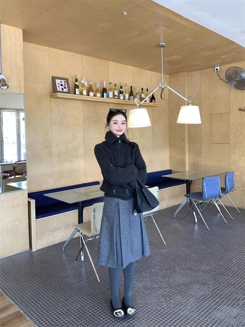 Falda acampanada de estilo Preppy para Mujer, faldas plisadas grises coreanas de primavera, Falda larga elegante de cintura alta Vintage para Mujer