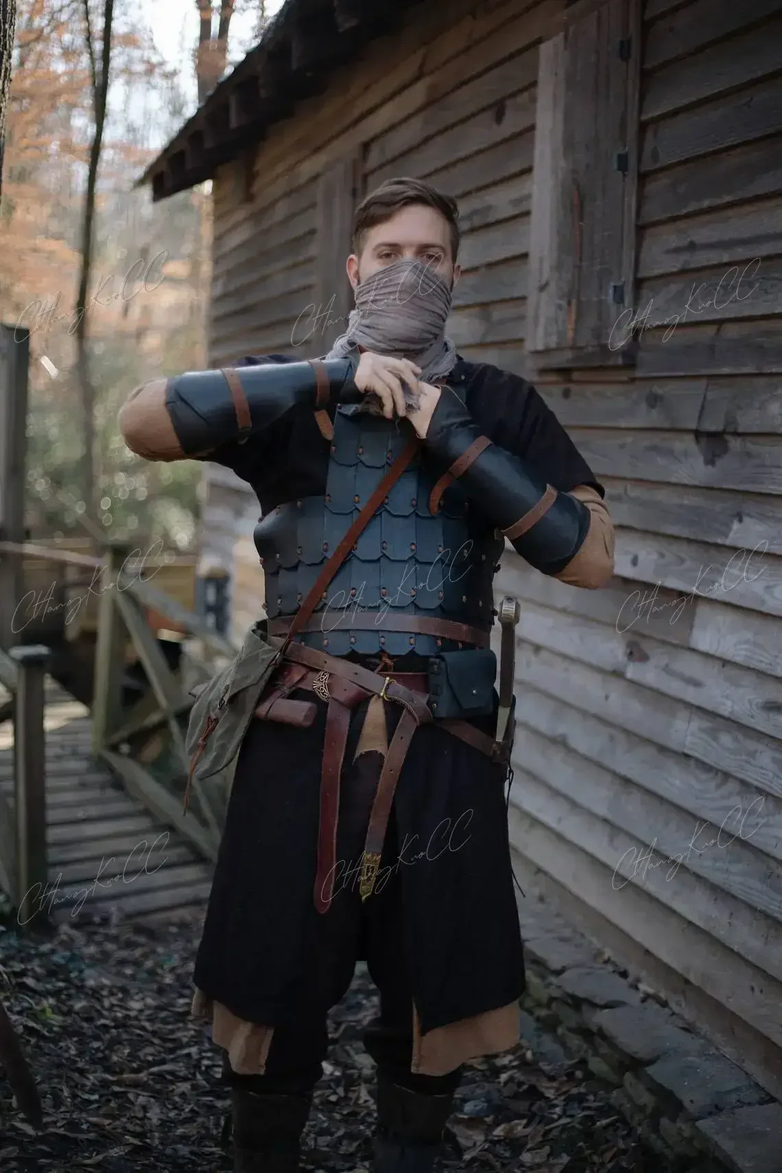 الكبار الرجال القرون الوسطى فارس المحارب زي الأخضر تونك الملابس نورمان شوفالييه جديلة فايكنغ القراصنة ساكسون LARP قميص علوي