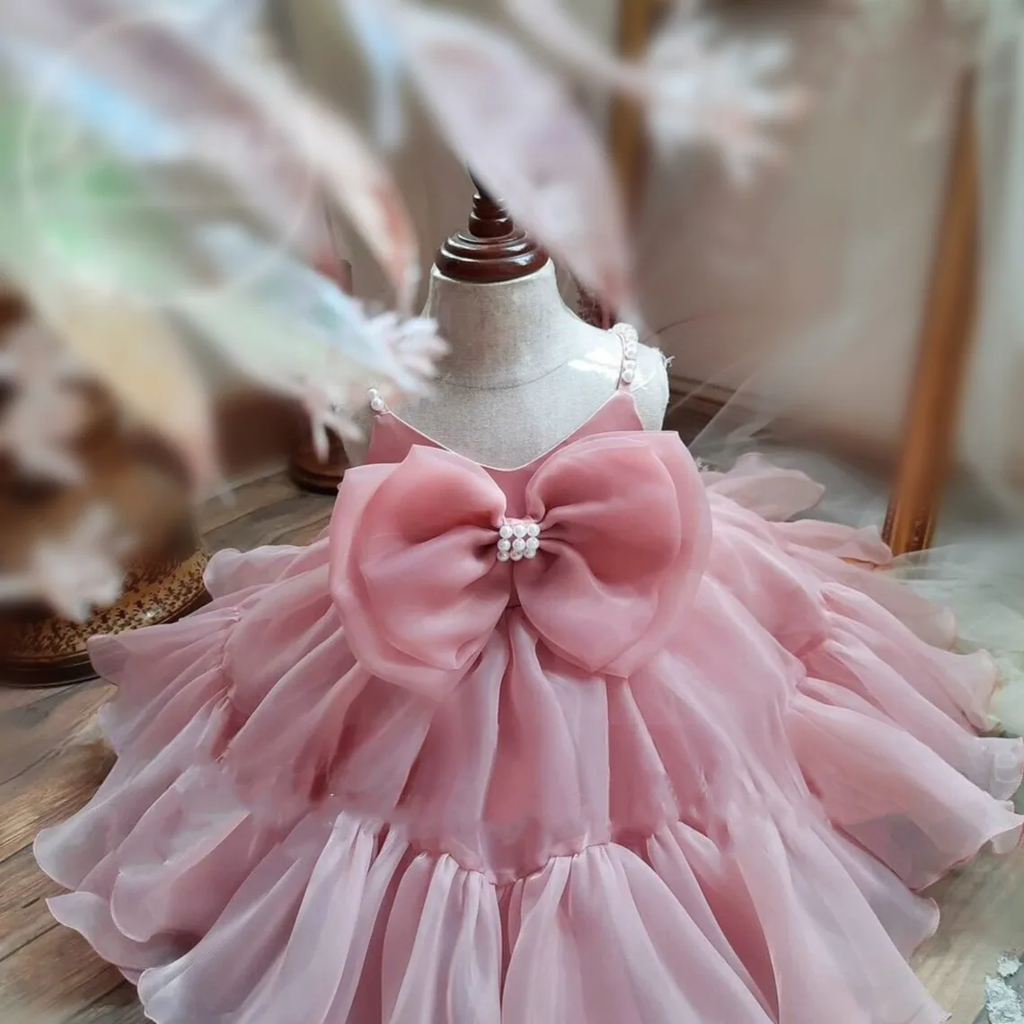 Vestido Puffy Flower Girl com Organza em camadas, vestido de princesa para festa de aniversário e Natal, roupa infantil para dia especial, novo