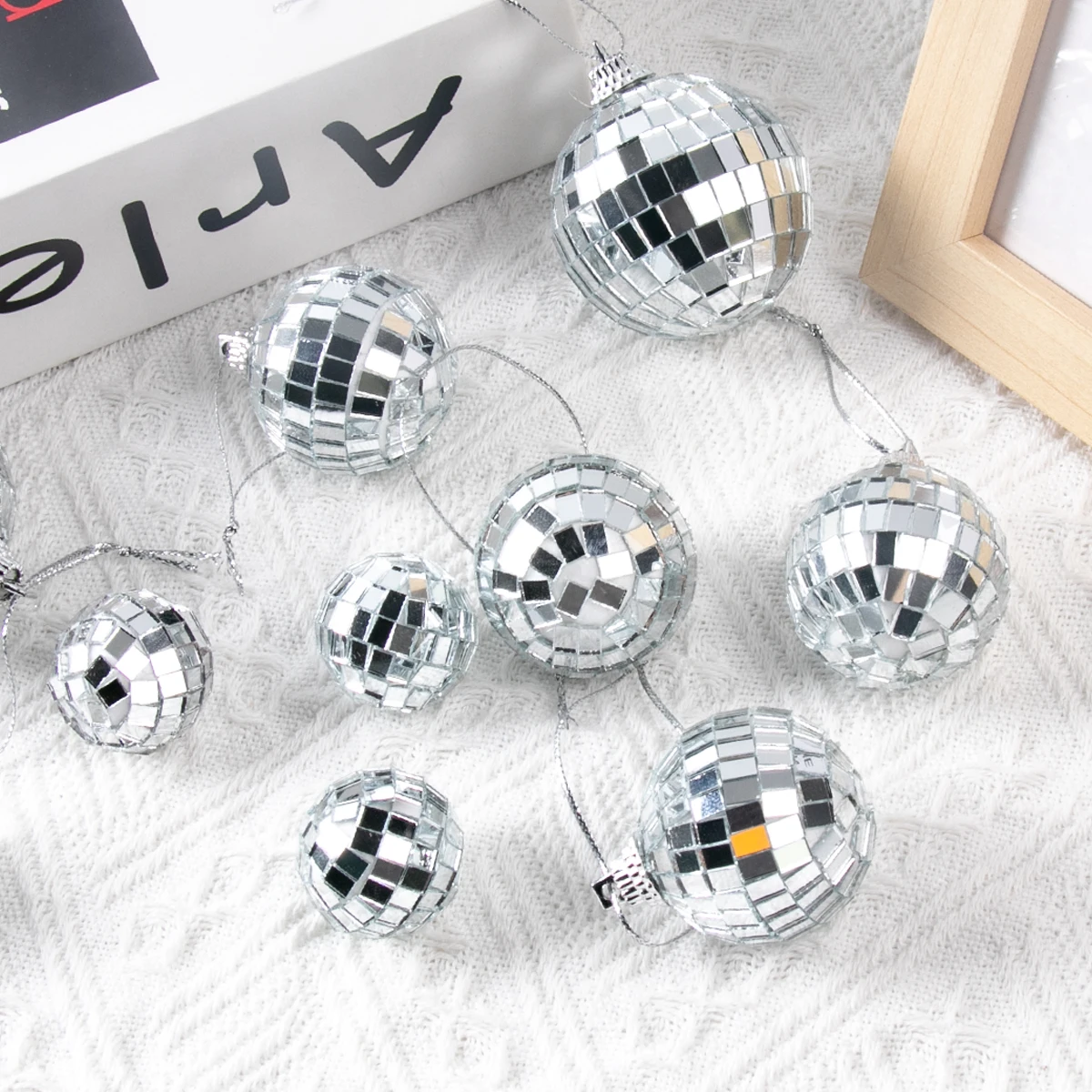 3-10cm Mirror Disco Balls Ornament Silver Disco Ball Hanging Decoration Reflective Ball for 70s Disco Themed Party Bar Hen Night