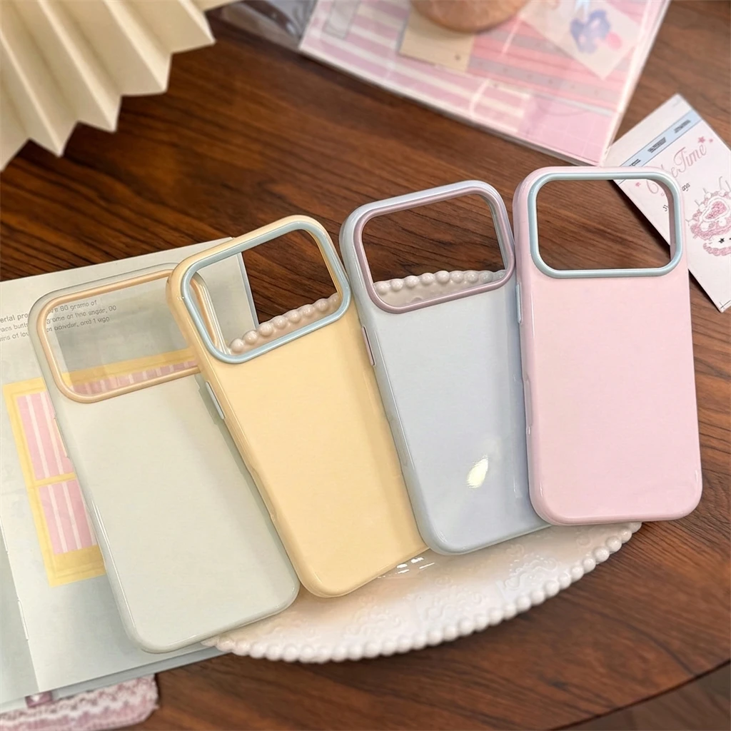 Phone Cases Aesthetic - クリーミーな美的感覚のソリッドカラー、ドーパミン風パッチワークデザインのiPhone 17 Pro Max、16、15、14、13、12 Pro用TPUカバー