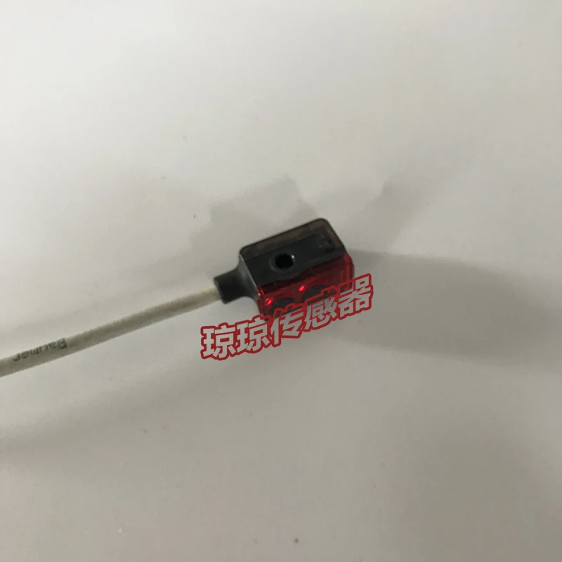 Spot Sales * Baumer Sensor FSDK 07D9601/KS35A Spot