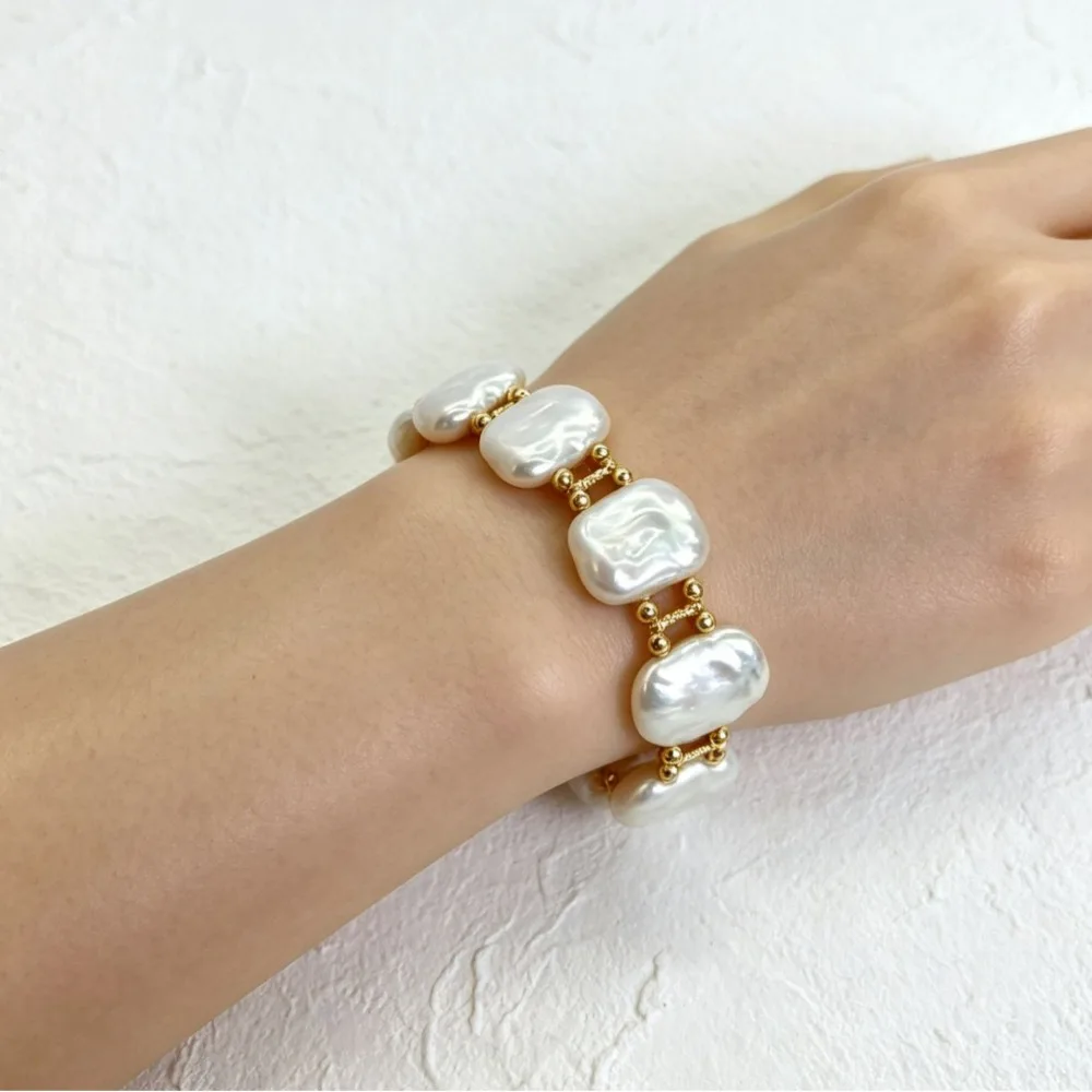 White Natural Rectangle Baroque Pearl Strand Bracelet Niche Irregular Square Pearl Hand Ornaments High-end Fashion Accessories