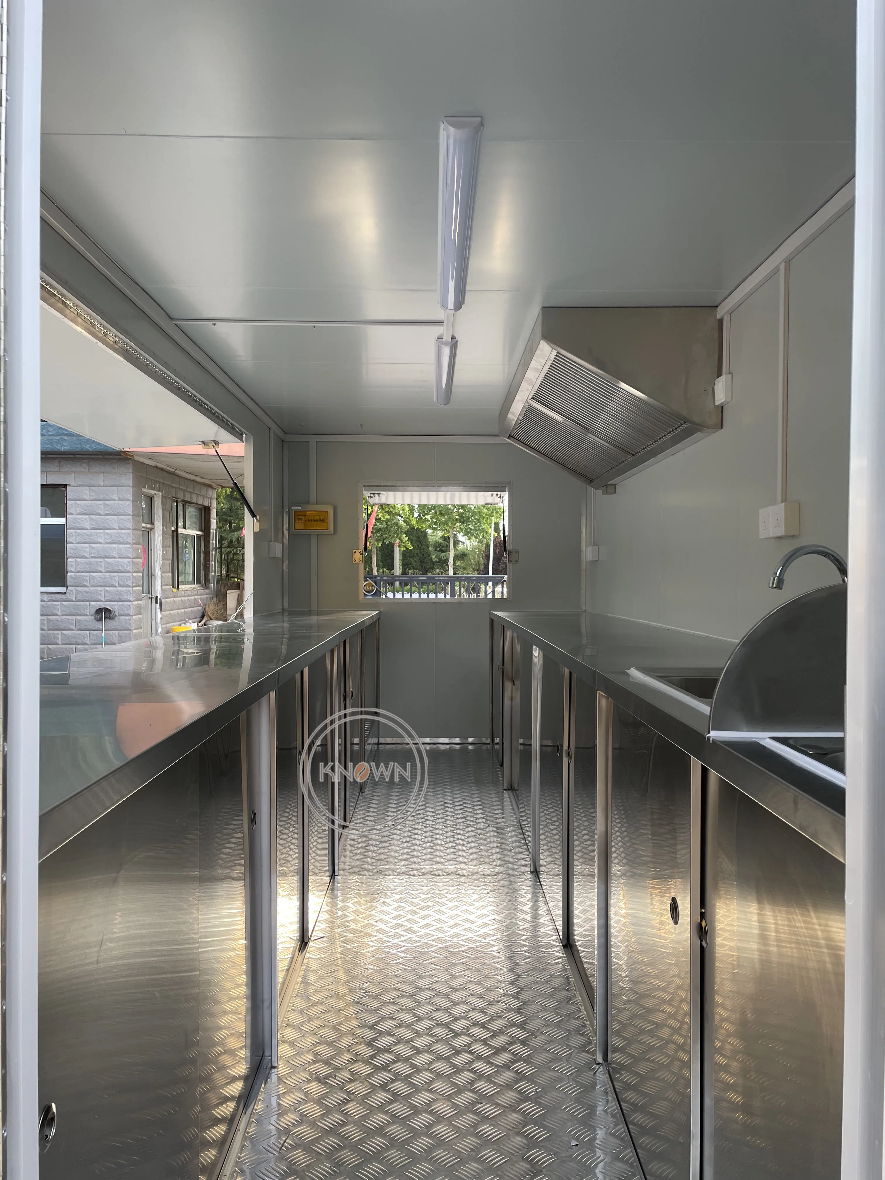 Truk makanan dapur luar ruangan Trailer Makanan Cepat dengan peralatan masak pabrik makanan bergerak keranjang makanan untuk dijual Eropa Amerika Serikat