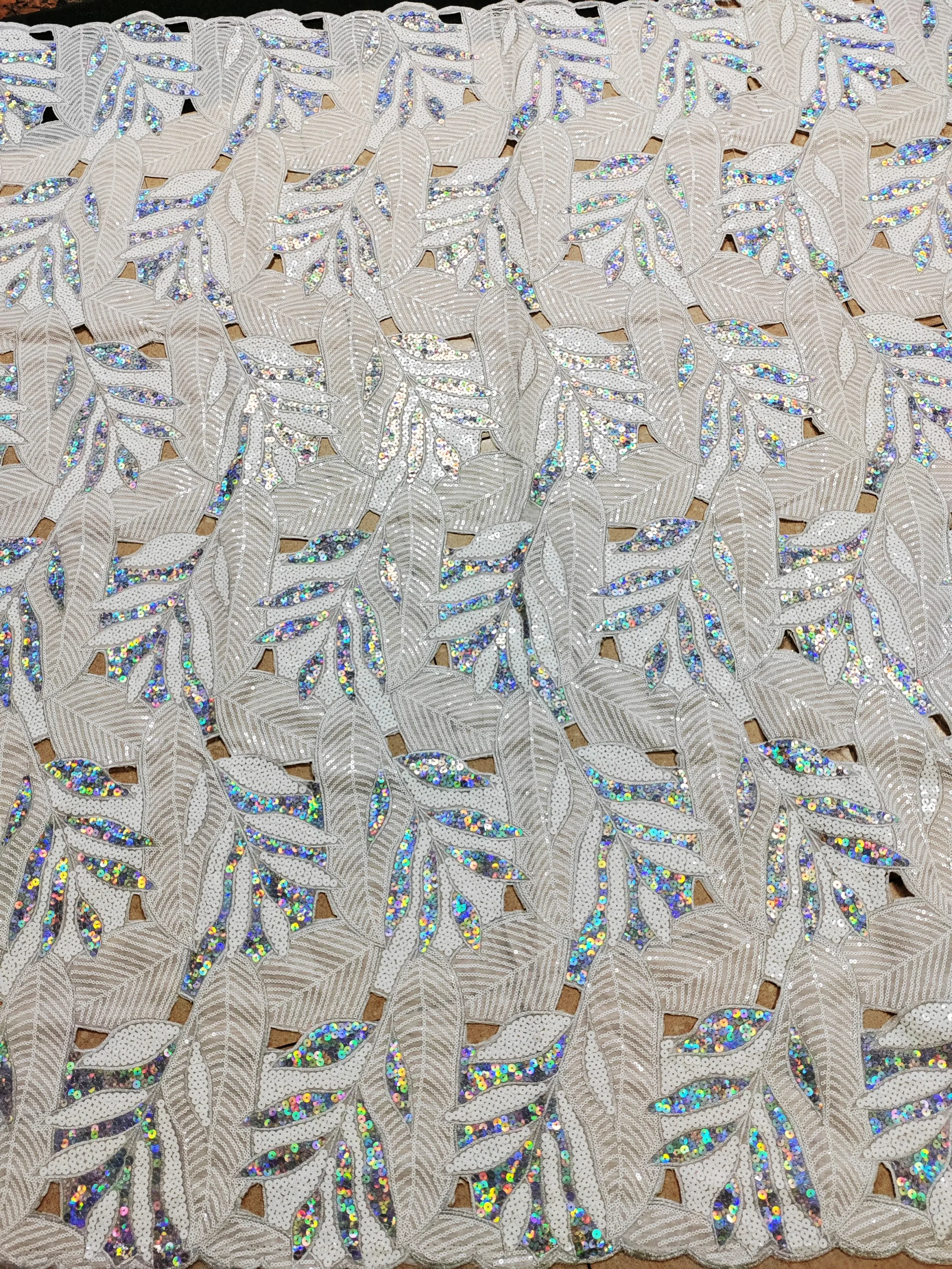 African Organza Lace Fabric 2023 High Quality Laces with Sequins Embroiderey Nigerian Tulle Lace Fabrics for Dress