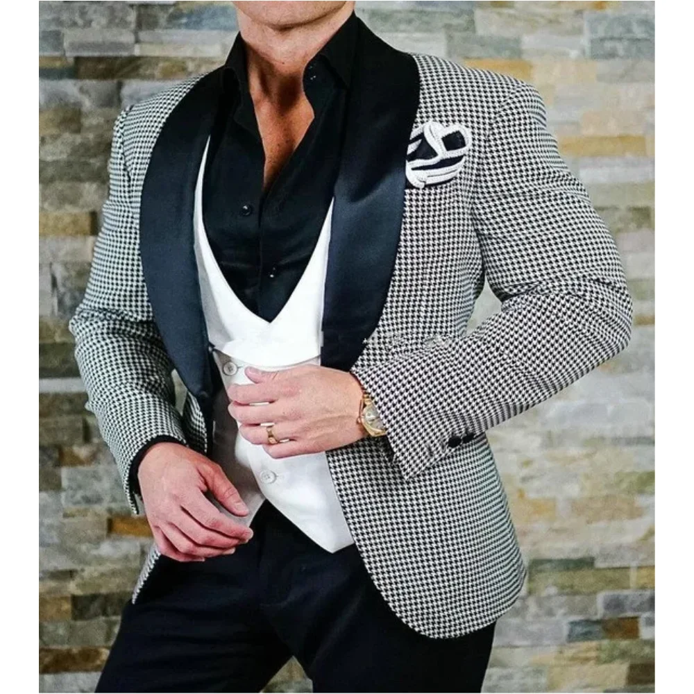 

Latest Design White Vest Men Suits Traje Hombre Boda Ternos Masculinos Tuxedos Groom Suits 3pieces(Jacket+Pants+Vest+Tie)