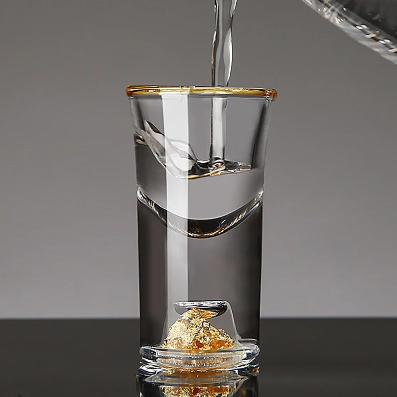 Luxury Crystal Glass Vodka Glass Sake Shochu Glass Bar Liqueur Double Bottom Gold Foil Glass Tea Cup High-end Gifts Hard Liquor