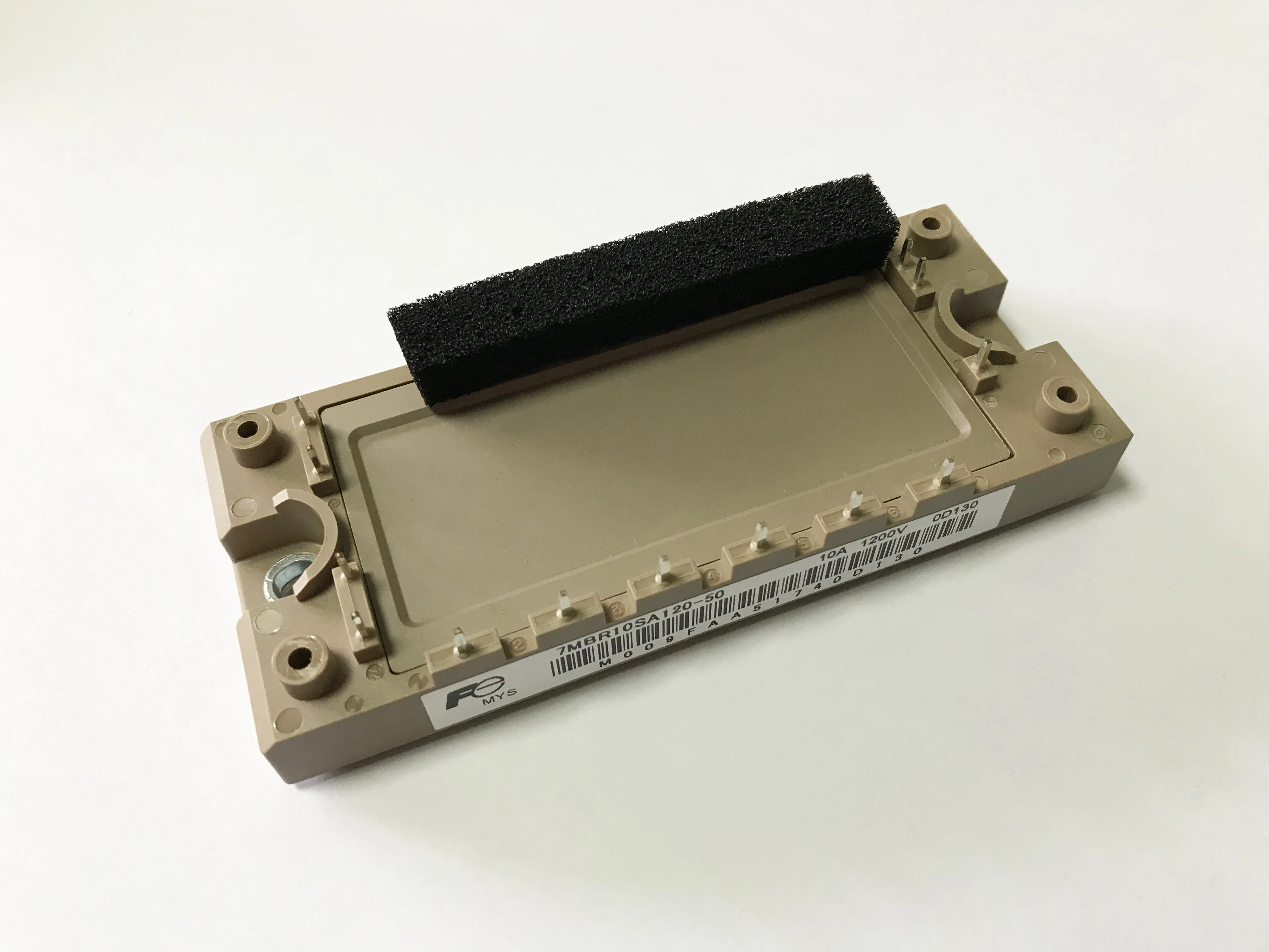 

Модуль IGBT, 7MBR10SA120-50 10SA120-50 10A-1200V, В наличии