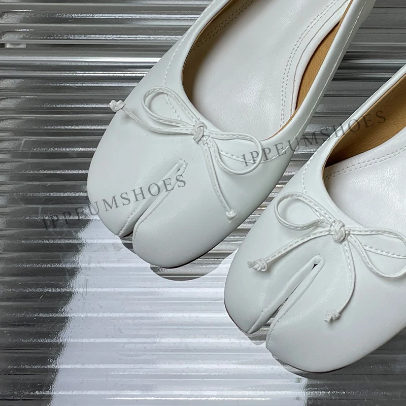 

IPPEUM Tabis Footwear Shoes Women High Heels 2026 New Black White Round Heel Sandals Split Toe Pumps