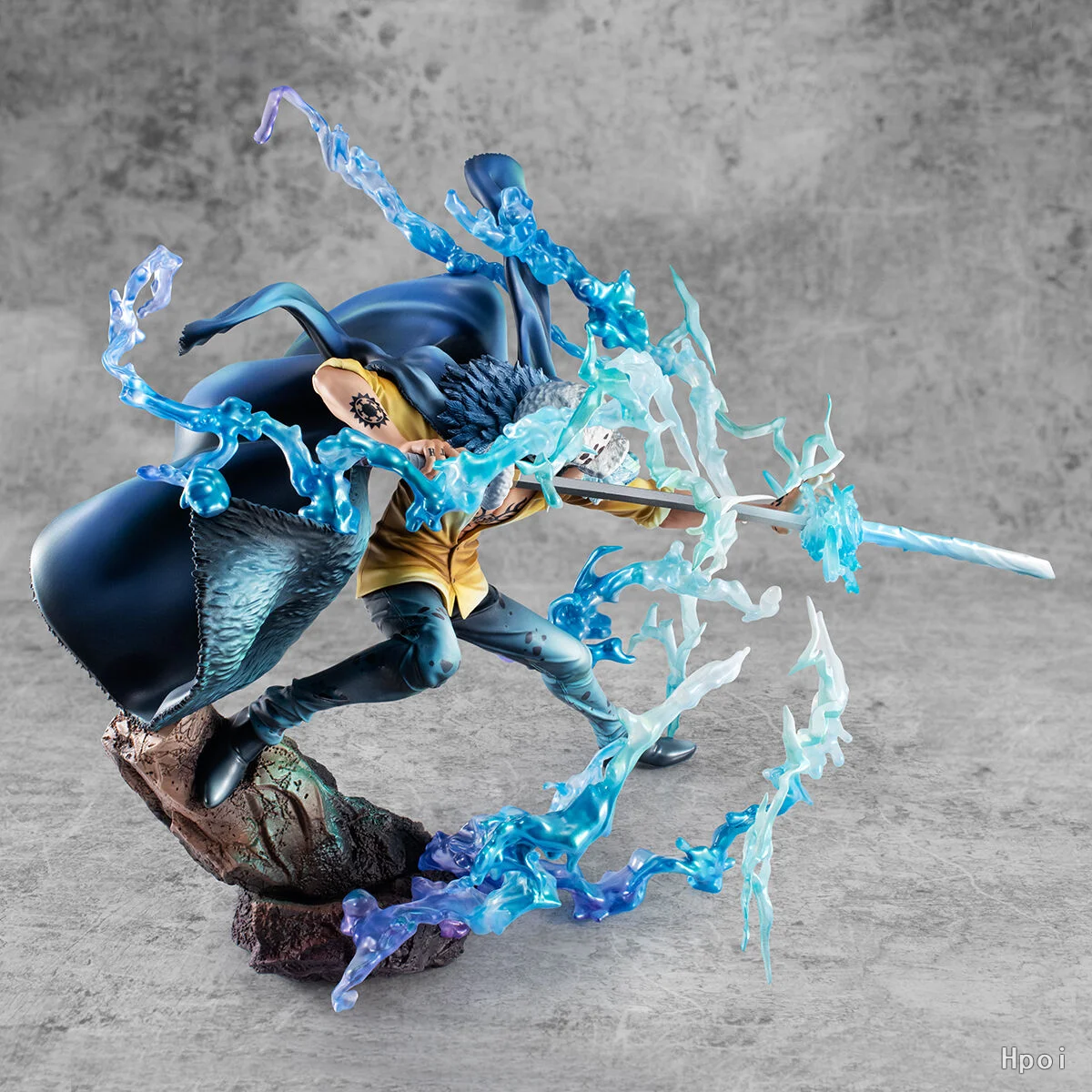 

Original MegaHouse Portrait of Pirates Maximum ONE PIECE TRAFALGAR.LAW Death Surgeon Awakening Collection Ornament