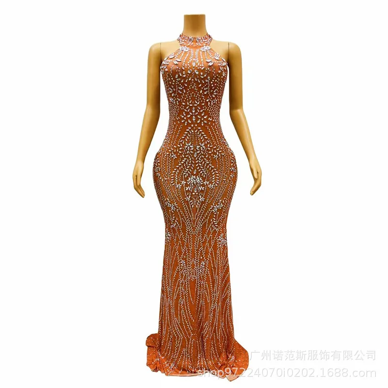 

Orange Atmosphere White Mopping Skirt Dress Night Reception Social Evening Wear Miss Universe Choose Beautiful Clothes Robe Fête