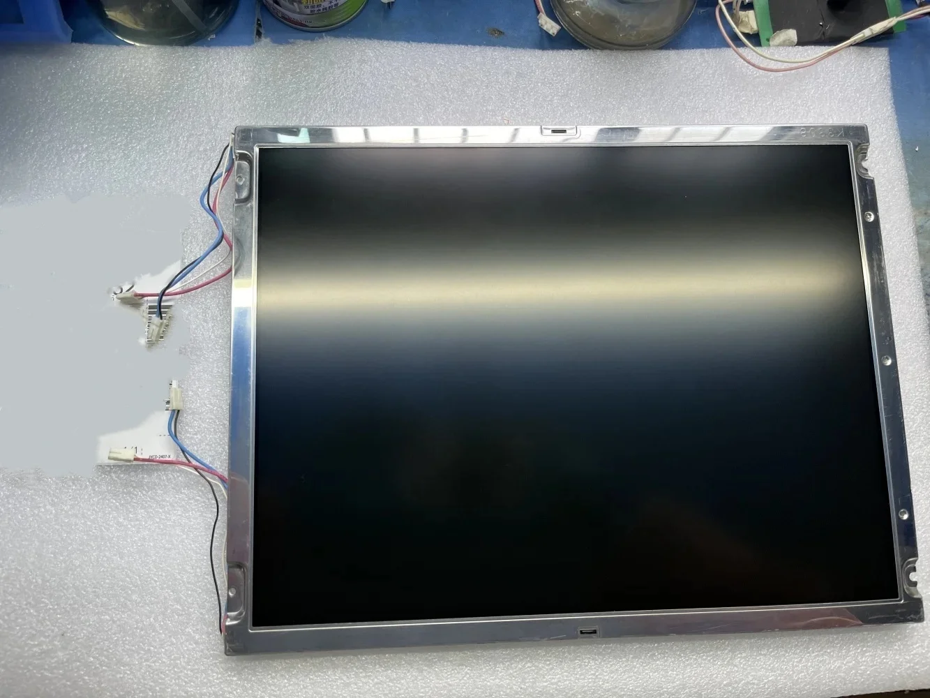 

LQ150X1LW71N ЖК-экран