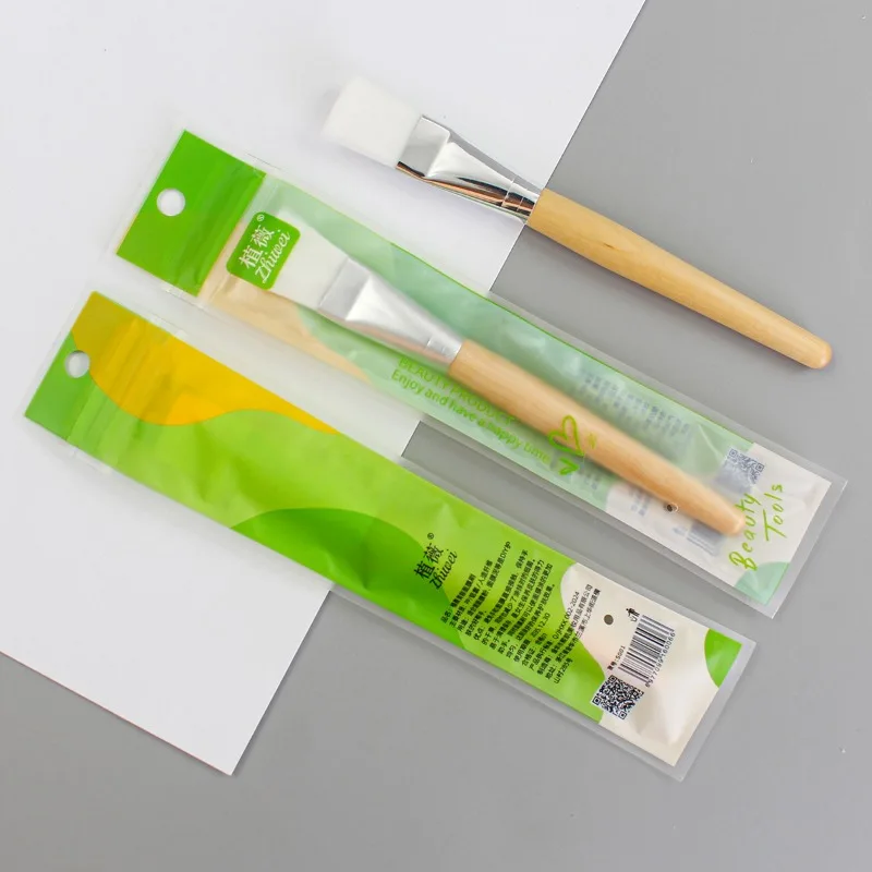 Maskenpinsel, weich und nicht beschädigend, Rohholzstangenfolien-Einstellpinsel, Holzgriff, weiches Haar, Make-up-Pinsel, weißes Haar, Hautpflege-Werkzeug