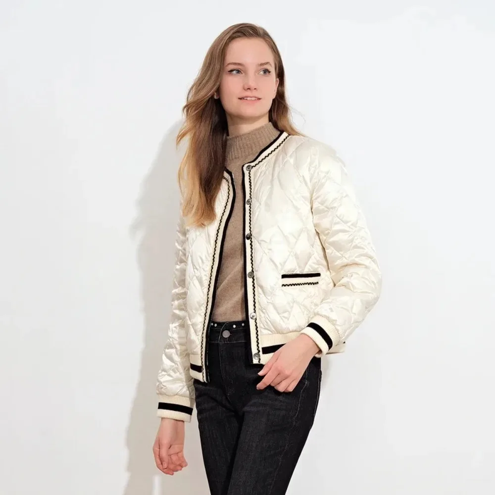 Chaqueta acolchada corta ultraligera para mujer, chaqueta de plumón de pato blanco para otoño e invierno, abrigo de invierno para mujer, Parkas de plumas con cuello levantado para mujer